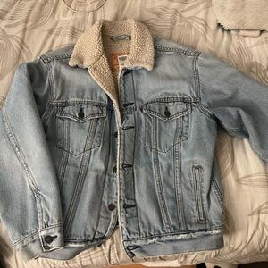 Vintage Levi’s 80s Denim Jacket